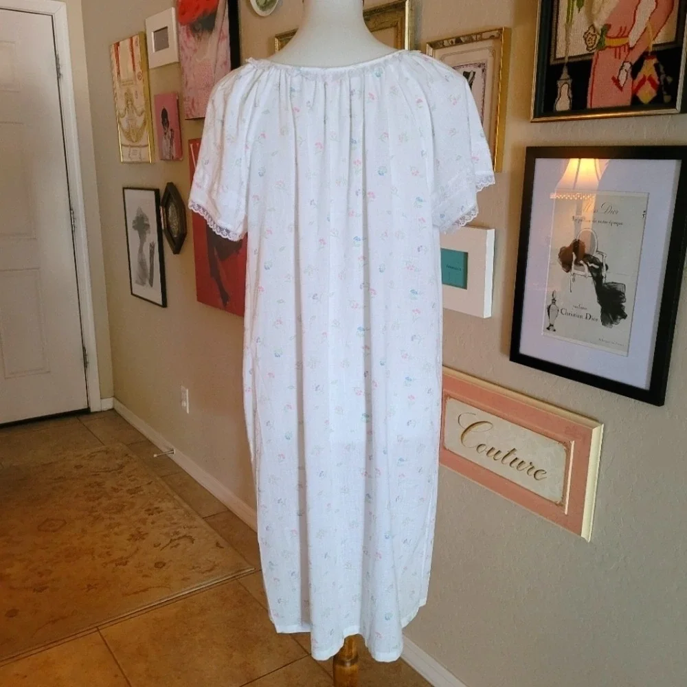 Vintage Floral Button Front Nightgown White Pink Lace Trim Cottagecore - Picture 6 of 8